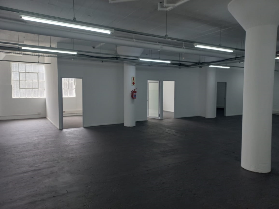 To Let commercial Property for Rent in Paarden Eiland Western Cape